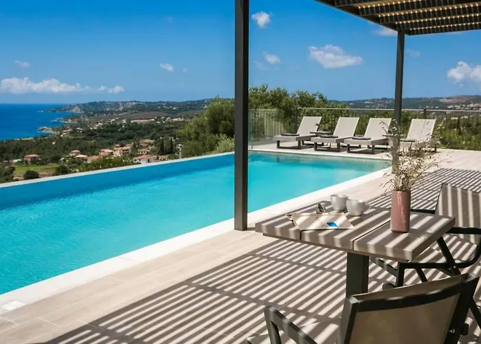 Color Villas-new At Trapezaki With Private Pool Mousata