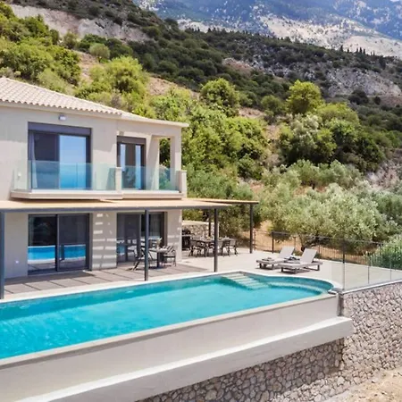 빌라 Color Villas-new At Trapezaki With Private Pool *